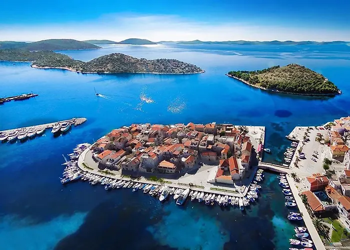 Cvita-2 By Interhome *